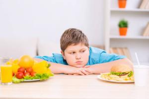 Наднорменото тегло в детето: Топ 7 причини затлъстяване