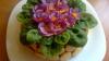 7 салати във формата на цветя за всеки празник