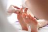Гъбички по краката на нокти: как да се лекува?