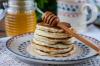 Какво да готвя за студент за закуска: палачинки с извара