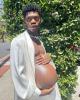 Рапърът Lil Nas X уреди бременна фотосесия