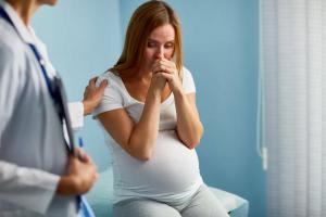 Гърдата боли по време на бременност: причини, как да се справим с дискомфорта