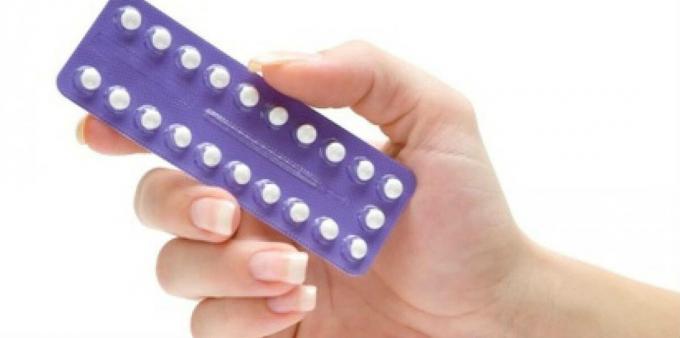 Хормонални контрацептиви