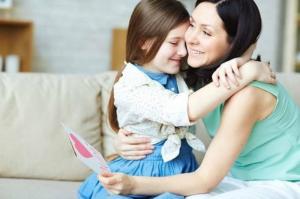 ТОП 3 родителски фрази, които да ви помогнат да се грижите за децата