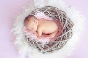 Как да се сложи бебето да спи без проблеми: добри практики тихо дишане