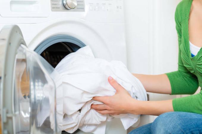 Как да избелите избелелото пране: 5 лесни начина