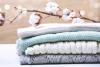 Пухени якета, пуловери и чорапогащи: как правилно да се грижите за зимния си гардероб