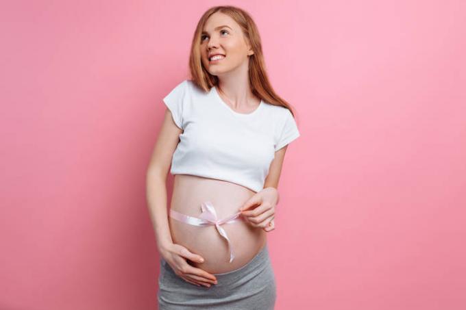 33 седмица от бременността: всичко, което трябва да знаете за здравето на бременната жена и нейното бебе